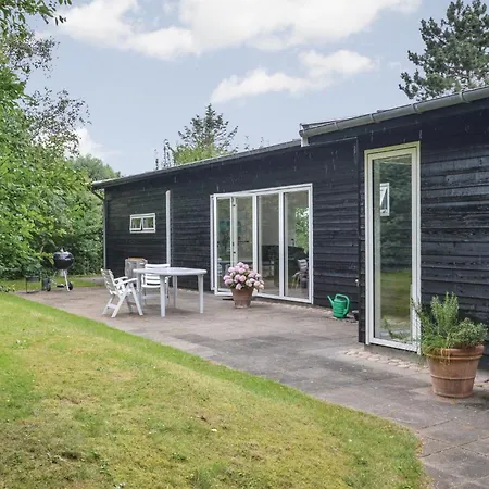 Holiday home Stunning In With Kitchen Kalundborg