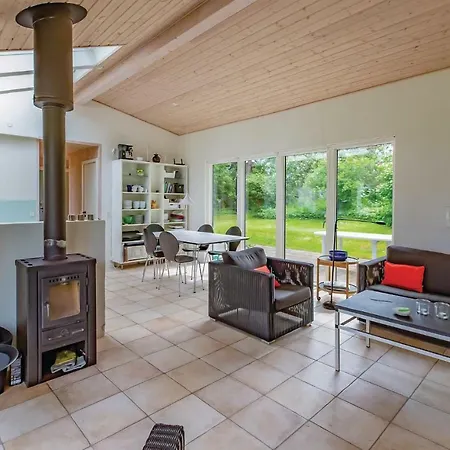 Cozy In With House Sea View Feriehus