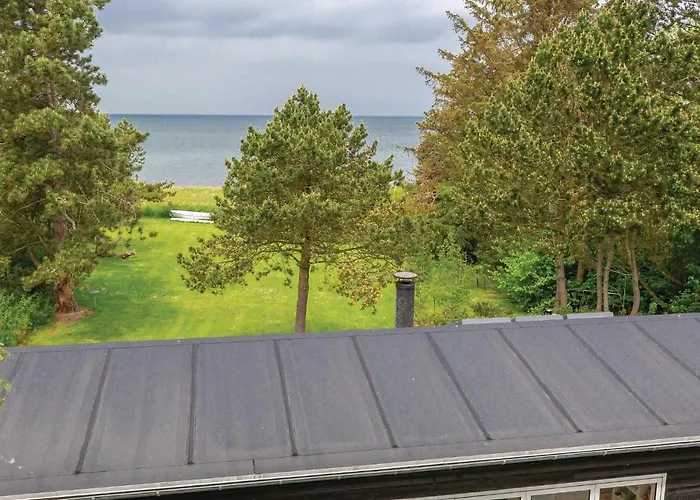 Holiday home 11 *